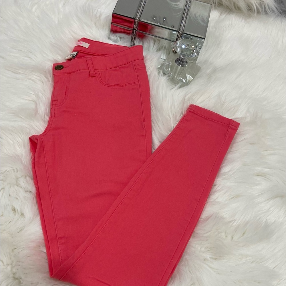 size 2 peach women's pants refuge brand fits very well is skinny